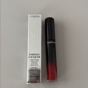 L'Absolu Lacquer Lip Gloss - Bold Red - Be Unique